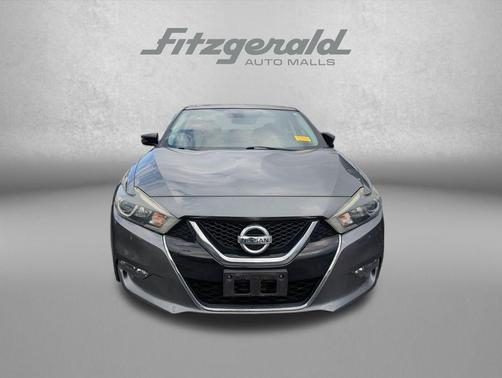 Gun Metallic 2018 Nissan Maxima 3.5 Platinum