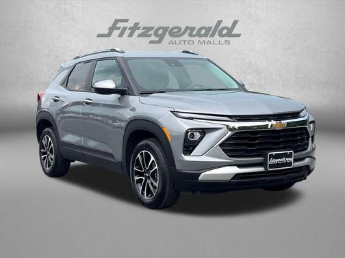 Sterling Gray Metallic 2026 Chevrolet Trailblazer LT