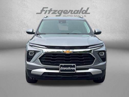 Sterling Gray Metallic 2026 Chevrolet Trailblazer LT