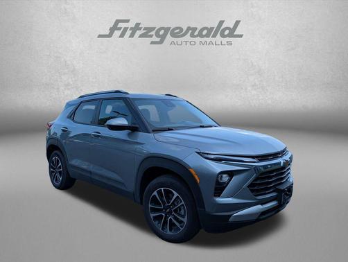 Sterling Gray Metallic 2026 Chevrolet Trailblazer LT