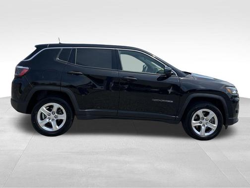 2023 Jeep Compass Sport