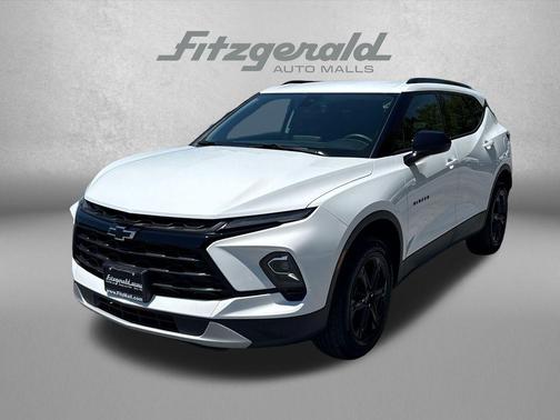 Summit White 2026 Chevrolet Blazer 2LT