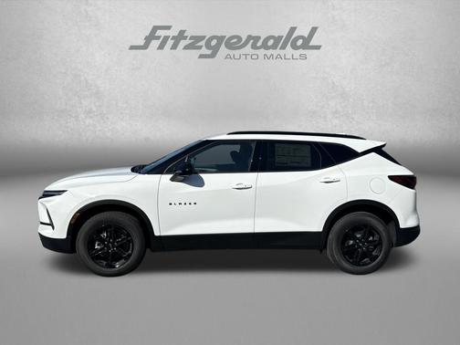 Summit White 2026 Chevrolet Blazer 2LT
