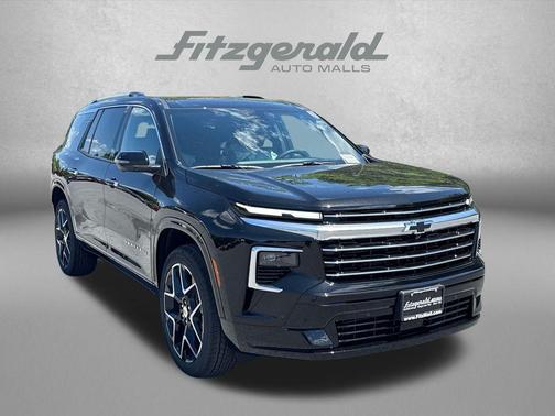 Mosaic Black Metallic 2026 Chevrolet Traverse High Country
