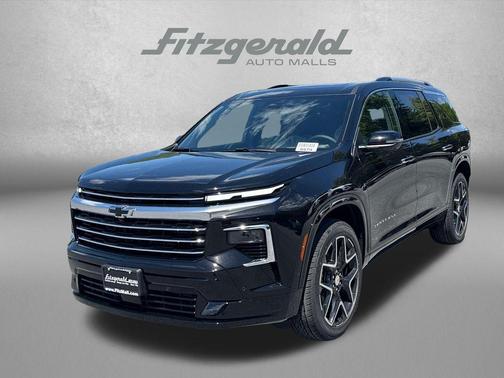 Mosaic Black Metallic 2026 Chevrolet Traverse High Country