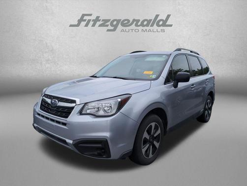 Ice Silver Metallic 2018 Subaru Forester 2.5i