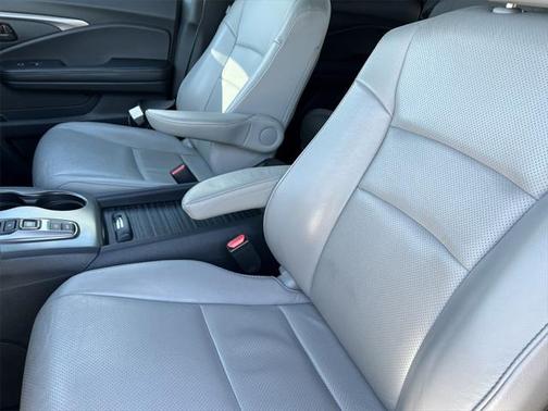 2023 Honda Passport AWD EX-L