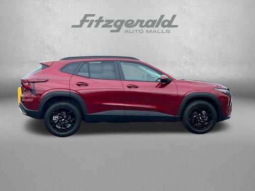 Crimson Metallic 2025 Chevrolet Trax LT