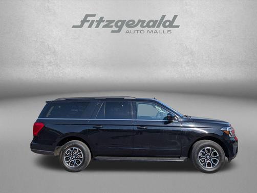 AGATE BLACK METALLIC 2024 Ford Expedition Max XLT