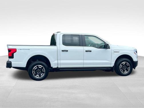 2023 Ford F-150 Lightning Pro