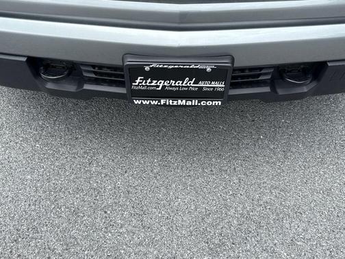 Sterling Gray Metallic 2026 Chevrolet Silverado 1500 Custom
