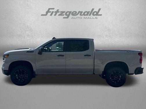 White Sands 2026 Chevrolet Silverado 1500 Custom Trail Boss