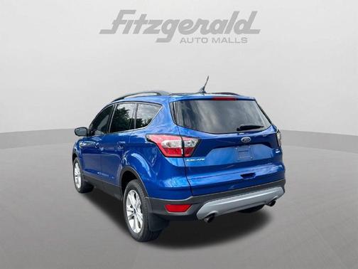 Lightning Blue Metallic 2018 Ford Escape SE