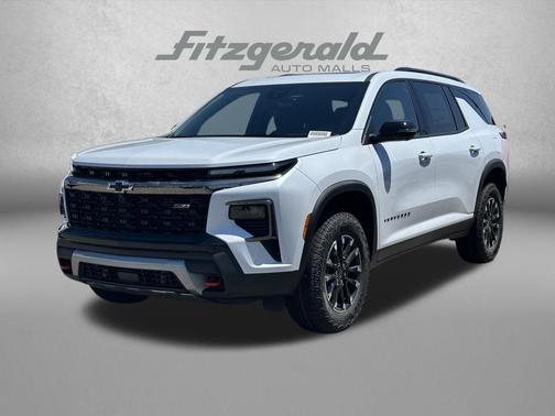 Polar White Tricoat 2026 Chevrolet Traverse AWD Z71