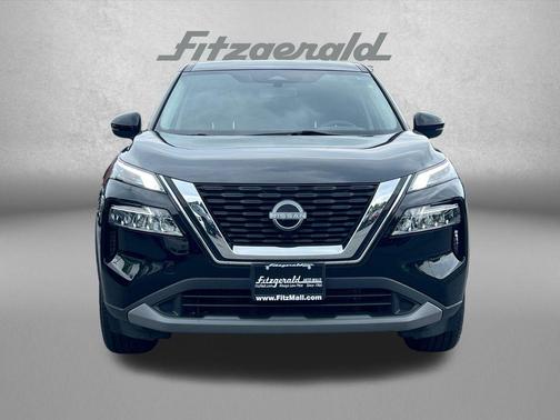 Super Black 2023 Nissan Rogue SV