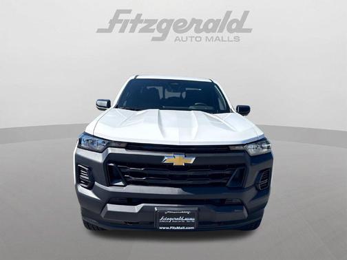 Summit White 2026 Chevrolet Colorado WT