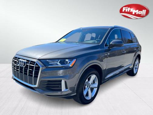 Photo 2 of 23 of 2021 Audi Q7 45 Premium