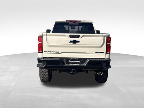 2026 Chevrolet Silverado 2500 Crew Cab, Standard Bed, XR2, 4WD