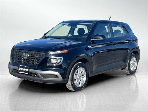 2024 Hyundai VENUE SE