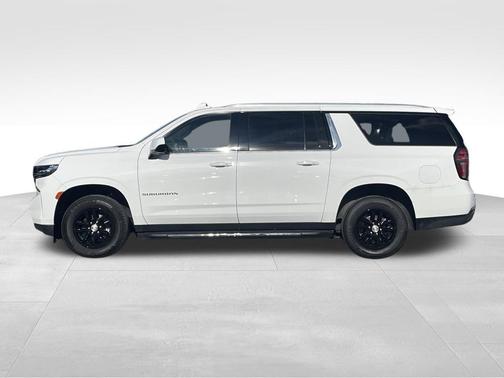2024 Chevrolet Suburban LT