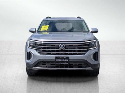 2024 Volkswagen Atlas 2.0T SE w/Technology 4MOTION