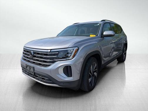 2024 Volkswagen Atlas 2.0T SE w/Technology 4MOTION
