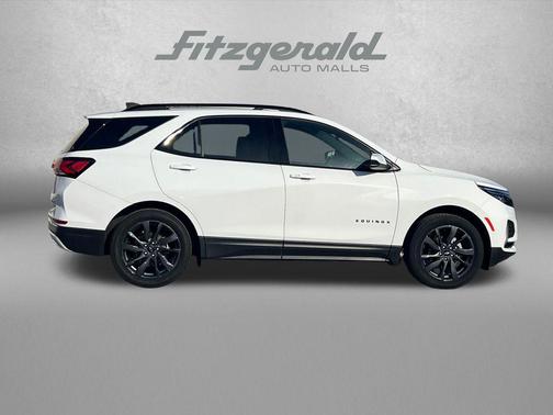 Summit White 2022 Chevrolet Equinox AWD RS