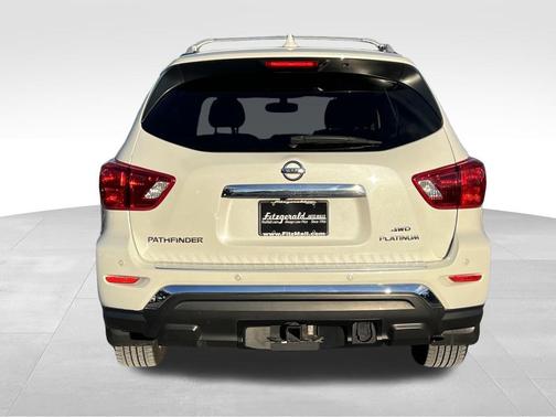 2020 Nissan Pathfinder Platinum 4WD