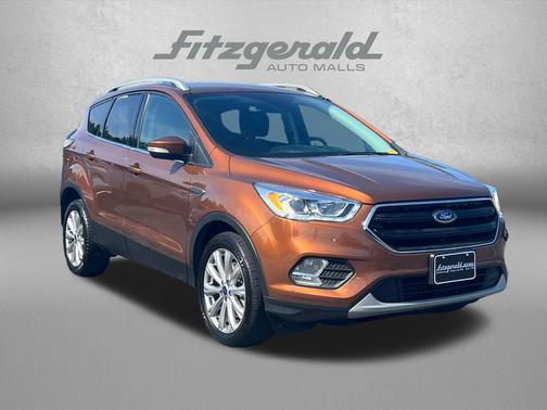 CANYON RIDGE METALLIC 2017 Ford Escape Titanium