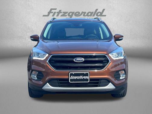 CANYON RIDGE METALLIC 2017 Ford Escape Titanium