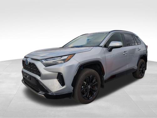 2024 Toyota RAV4 Hybrid SE