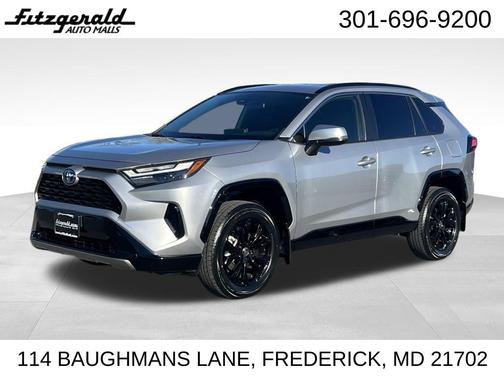 2024 Toyota RAV4 Hybrid SE