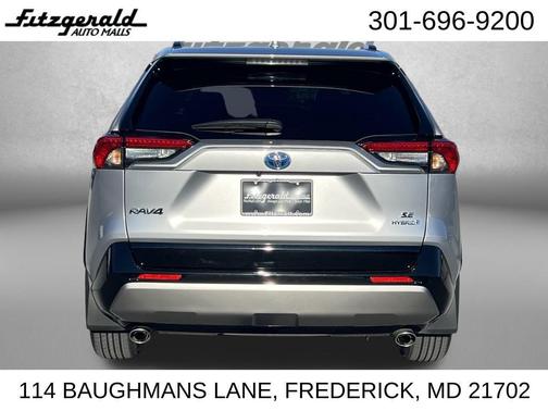 2024 Toyota RAV4 Hybrid SE