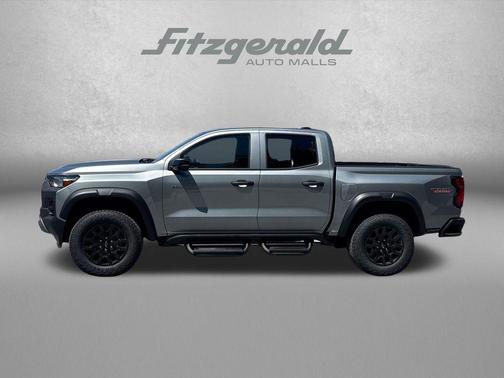 Sterling Gray Metallic 2026 Chevrolet Colorado Trail Boss
