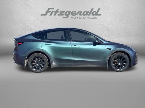 2023 Tesla Model Y Long Range Dual Motor All-Wheel Drive