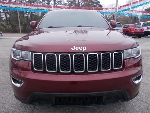 2019 Jeep Grand Cherokee Laredo