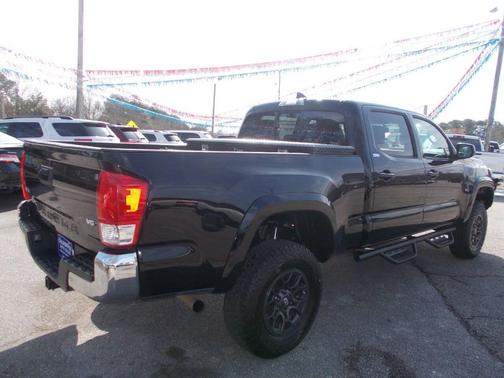 2017 Toyota Tacoma SR5