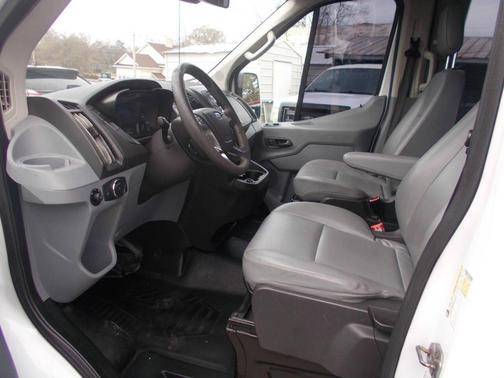 2017 Ford Transit-350 XL