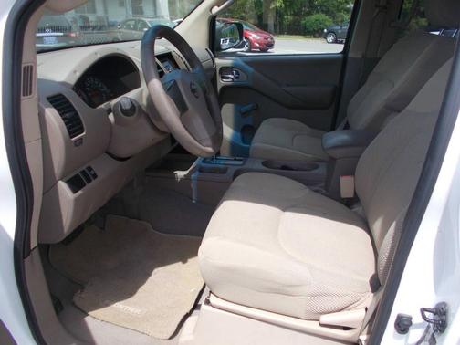 Avalanche 2008 Nissan Frontier SE Crew Cab