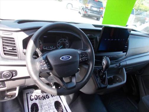 2022 Ford Transit-150 Base