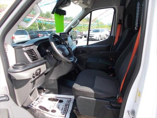 2022 Ford Transit-150 Base