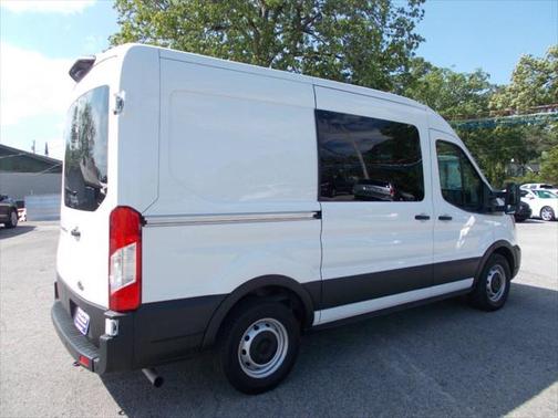 2022 Ford Transit-150 Base