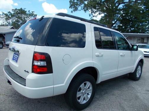 2010 Ford Explorer XLT