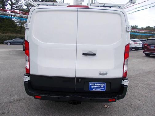 2015 Ford Transit-250 Base