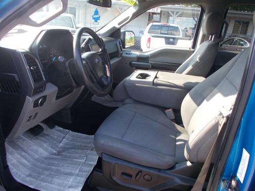 Blue 2019 Ford F-150 XLT