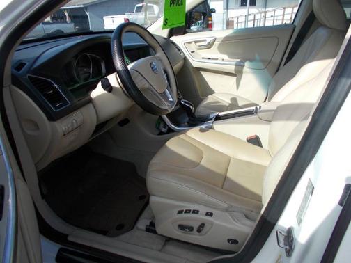 2015 Volvo XC60 T5 Premier