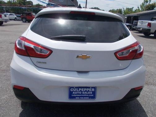 White 2019 Chevrolet Cruze LS