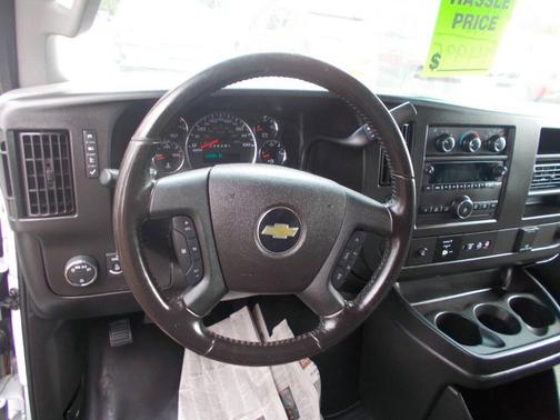 2020 Chevrolet Express 2500 RWD 2500 Regular Wheelbase WT