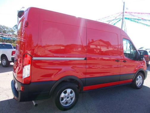 2020 Ford Transit-250 Base