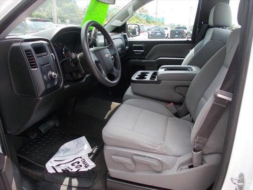 2017 Chevrolet Silverado 1500 WT